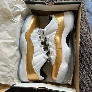 mens Jordan 11